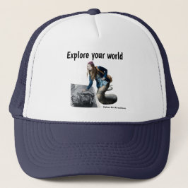 Naga Explorer World Travel Fantasy Art Hat Truckerkappe