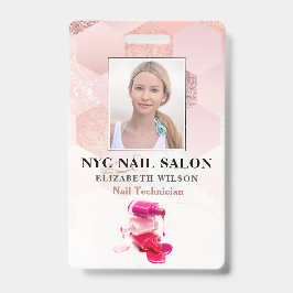 Nagelsalon| Moderne Mitarbeiter - Foto - ID Ausweis