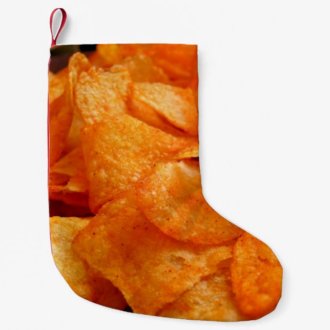 Nah aus saftig, knusprig, Pommes frites auf schwar Kleiner Weihnachtsstrumpf (Vorderseite)