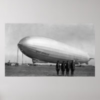 Nah-Up Graf Zeppelin Blimp View