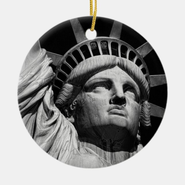 Nah-up-Schwarz-weiße Freiheitsstatue New York Ornament (Vorne)