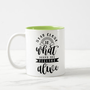 nah zu dem, was einem Gefühl lebendig behalte Zweifarbige Tasse