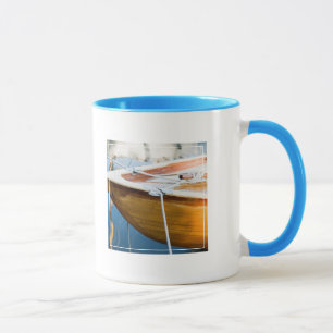 Nahaufnahme auf gebundenem oben Boot Tasse