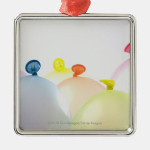 Nahaufnahme der Ballone Silbernes Ornament