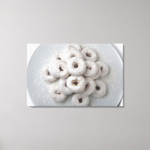 Nahaufnahme der pulverisierten Krapfen in einer Leinwanddruck