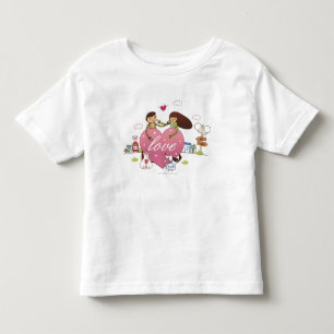 Nahaufnahme eines Paares, das ein Herz hält, Kleinkind T-shirt