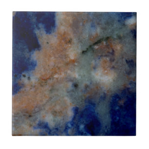 Nahaufnahme von Blauem Sodalit Fliese