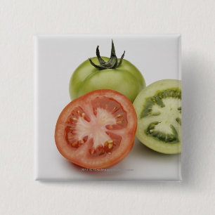 Nahaufnahme von drei Tomaten Button