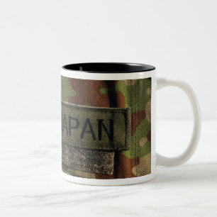 Nahaufnahmeansicht 2 zweifarbige tasse