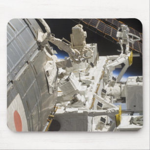 Nahaufnahmeansicht der Komponenten Mousepad