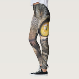 Nahe Aufnahme von Katze mit GelbAugen Leggings