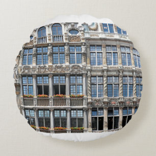Nahe Fenster berühmter Gildhalls in Grote Rundes Kissen