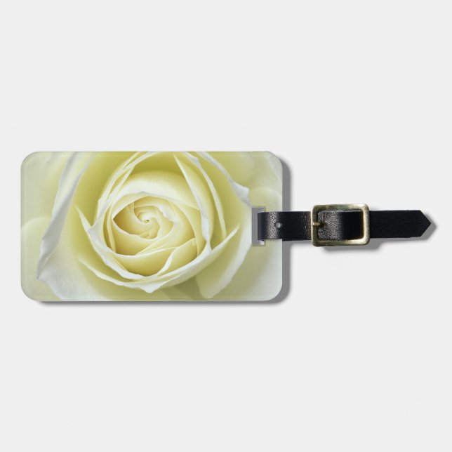 Nahe Rosendetails Gepäckanhänger (Vorderseite horizontal)