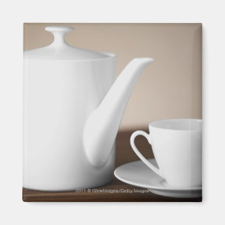 Nahe Tasse und Untertasse mit Teekessel Magnet