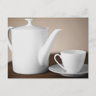 Nahe Tasse und Untertasse mit Teekessel Postkarte