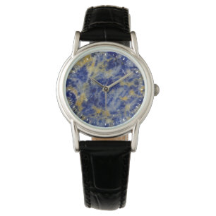 Nahen aus einer blauen Sodalite Armbanduhr