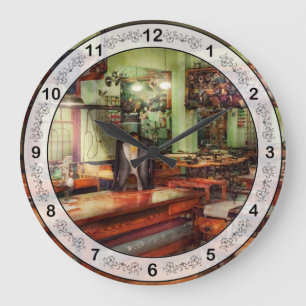 Nähen - Industrie - Die Sweatshop Große Wanduhr