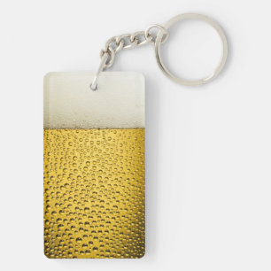 Naher hoher Bier-Glas-Schlüsselanhänger Schlüsselanhänger