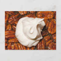 naher Pecan-Kuchen mit Sahne