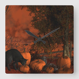 Näherndes Halloween Quadratische Wanduhr