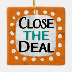 Nahes Deal-Ornament Keramikornament