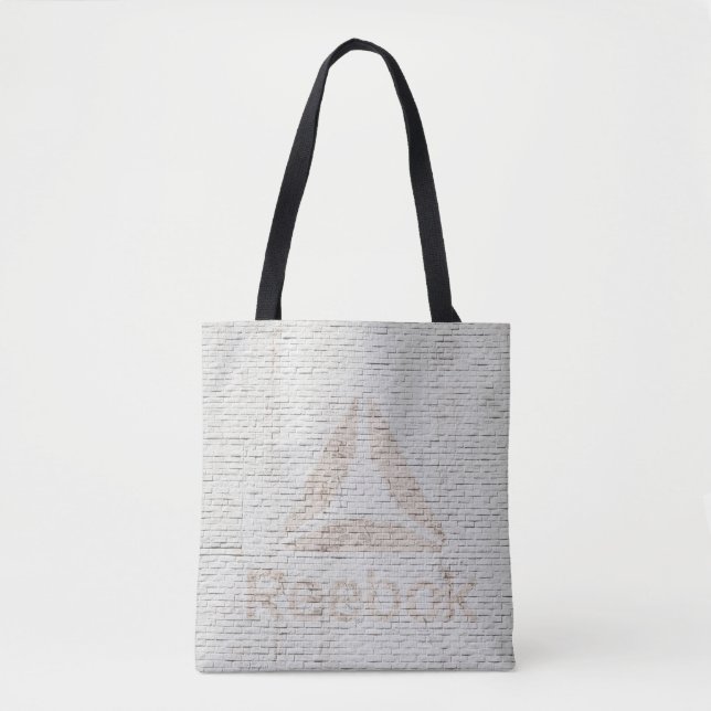 Nahes Foto des Reebok-Logos an der Wand Tasche (Vorderseite)
