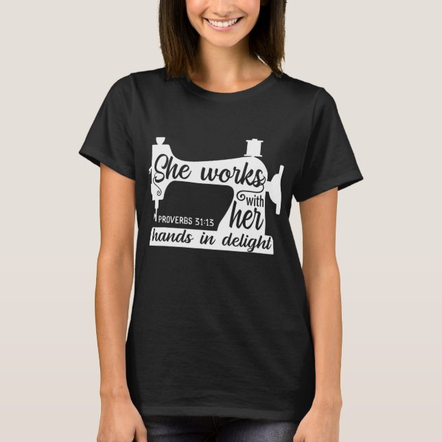 Nähmaschine quiltiert den Glauben Jesus Gott T-Shirt (Vorderseite)