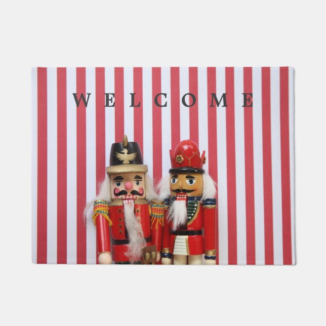 Nährstoffe auf Streifen Fußmatte (Vorderseite)