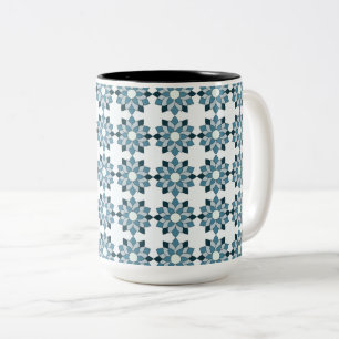 Nahtlose blaue Azulejos-Blumen Zweifarbige Tasse