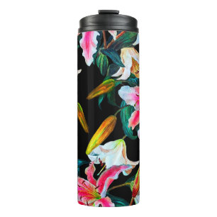 Nahtlose Blumenmuster. Weiße und rosa Lilie auf ei Thermosbecher