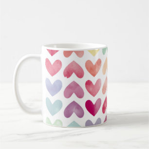 Nahtlose farbenfrohe Wasserfarbe bemalten Herzen p Kaffeetasse