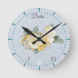 Nahtlose hellblaue, rosa und weiße Mandalase Runde Wanduhr