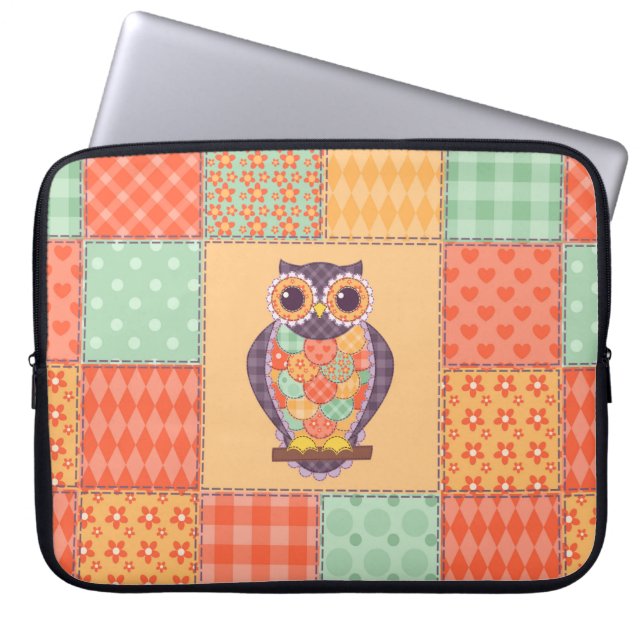 Nahtlose Patchwork-Eule-Muster. Vintager Hintergru Laptopschutzhülle (Vorderseite)