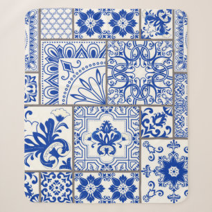 Nahtlose Patchwork-Kachel mit viktorianischen Moti Sherpadecke