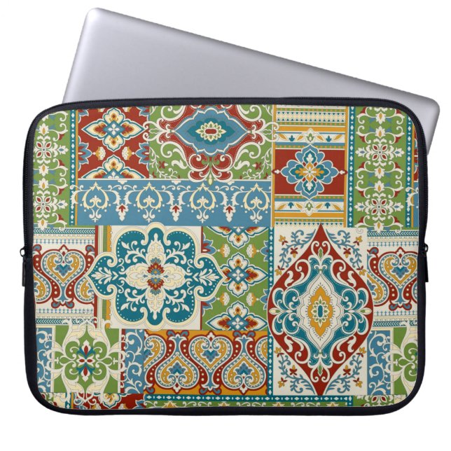 Nahtloser Damast mit farbenprächtigem Patchwork. V Laptopschutzhülle (Vorderseite)