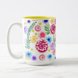 Nahtloses Blumenmuster auf weißem Hintergrund. Zweifarbige Tasse