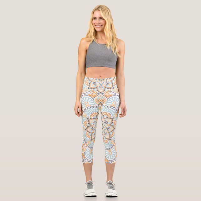 Nahtloses Fliesenmuster: dekoratives, vielseitiges Capri Leggings (Vorderseite)
