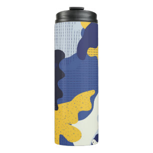 Nahtloses geometrisches Muster mit abstrakter Camo Thermosbecher