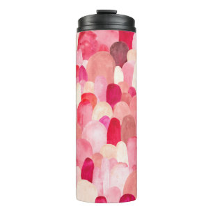 Nahtloses Muster aus rosa, roten und beigen Flecke Thermosbecher