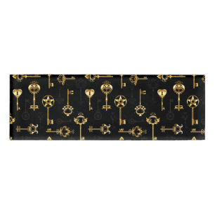 Nahtloses Muster mit Golden Keys Namenschild