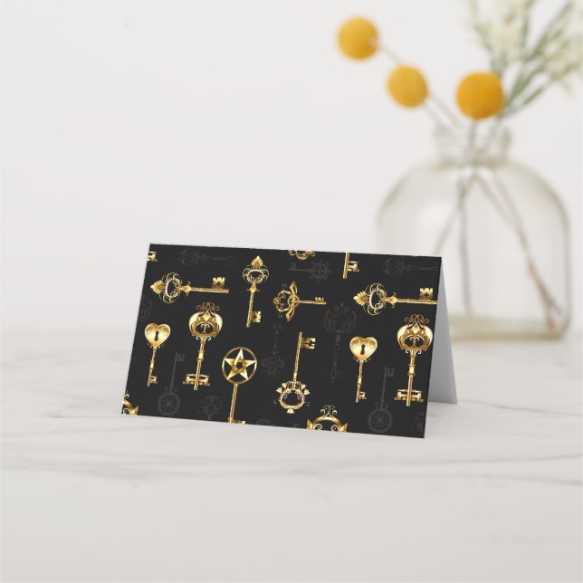 Nahtloses Muster mit Golden Keys Treuekarte (Vorderseite)