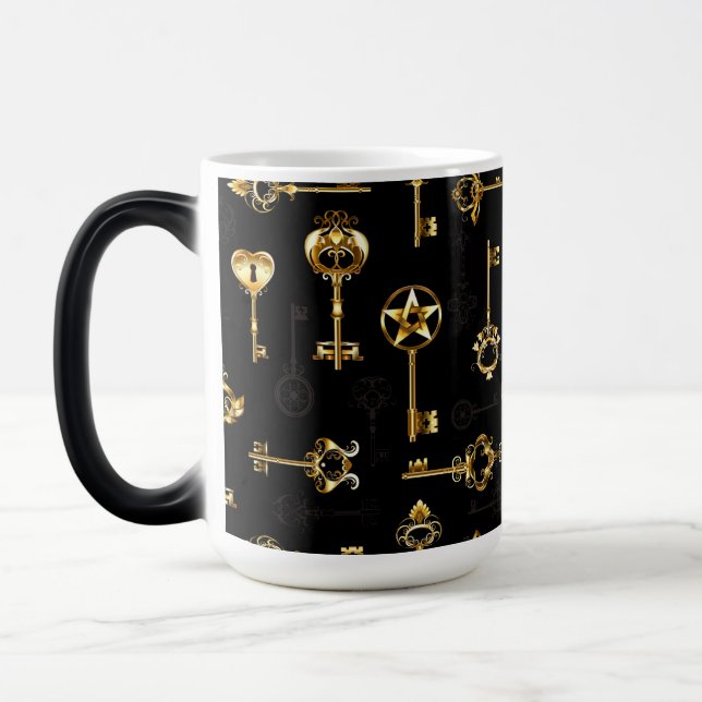 Nahtloses Muster mit Golden Keys Verwandlungstasse (Links)