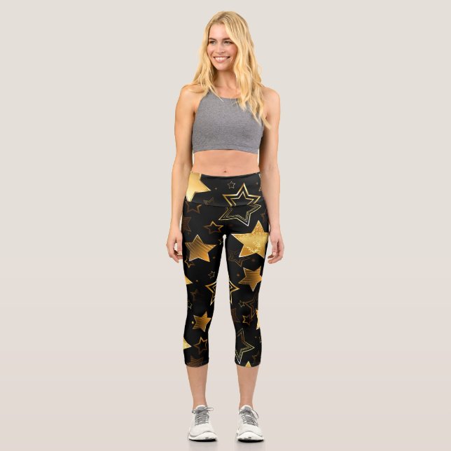 Nahtloses Muster mit goldenen Sternen Capri Leggings (Vorderseite)