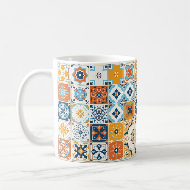 Nahtloses Muster mit portugiesischen Fliesen. Kran Kaffeetasse (Links)