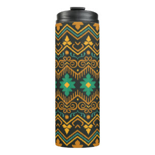 Nahtloses Muster mit Stickerei. Ikat Fabric. Eth Thermosbecher