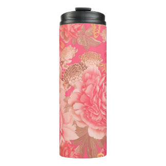 Nahtloses Muster ohne Blumen. Gartenrosa Blume Thermosbecher