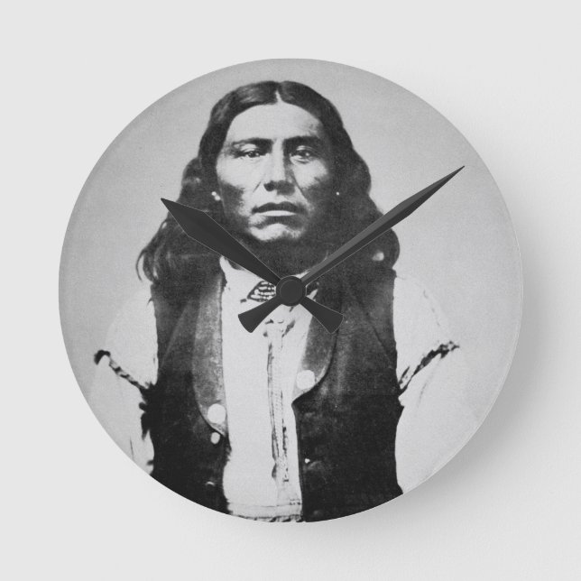 Naiche (d.1874) Chef der Chiricahua-Apaches von Runde Wanduhr (Vorderseite)