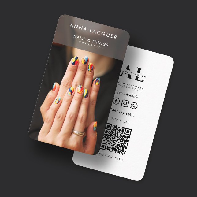 Nail Art Beauty Salon Manicure Spezialist QR Code Visitenkarte (Von Creator hochgeladen)
