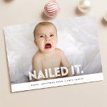 Nails Es Niedlich Funny Family Kinder Weihnachts-F Feiertagskarte<br><div class="desc">Die Einführung unseres "Nails It | Niedlich Funny Family Kids Foto Weihnachtskarten" - die ideale Mischung aus Spaß und Feiertagssjubeln! Haben Sie die gleichen alten, vorhersehbaren Urlaubskarten satt? Woll, ein bisschen Lacher und Freude in die Grüße der Saison zu bringen? Schauen Sie nicht weiter. Diese Karten sind für Familien gedacht,...</div>