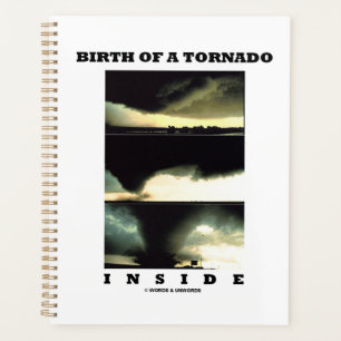 Naissance D'Une Tornade À L'Intérieur De La Météor